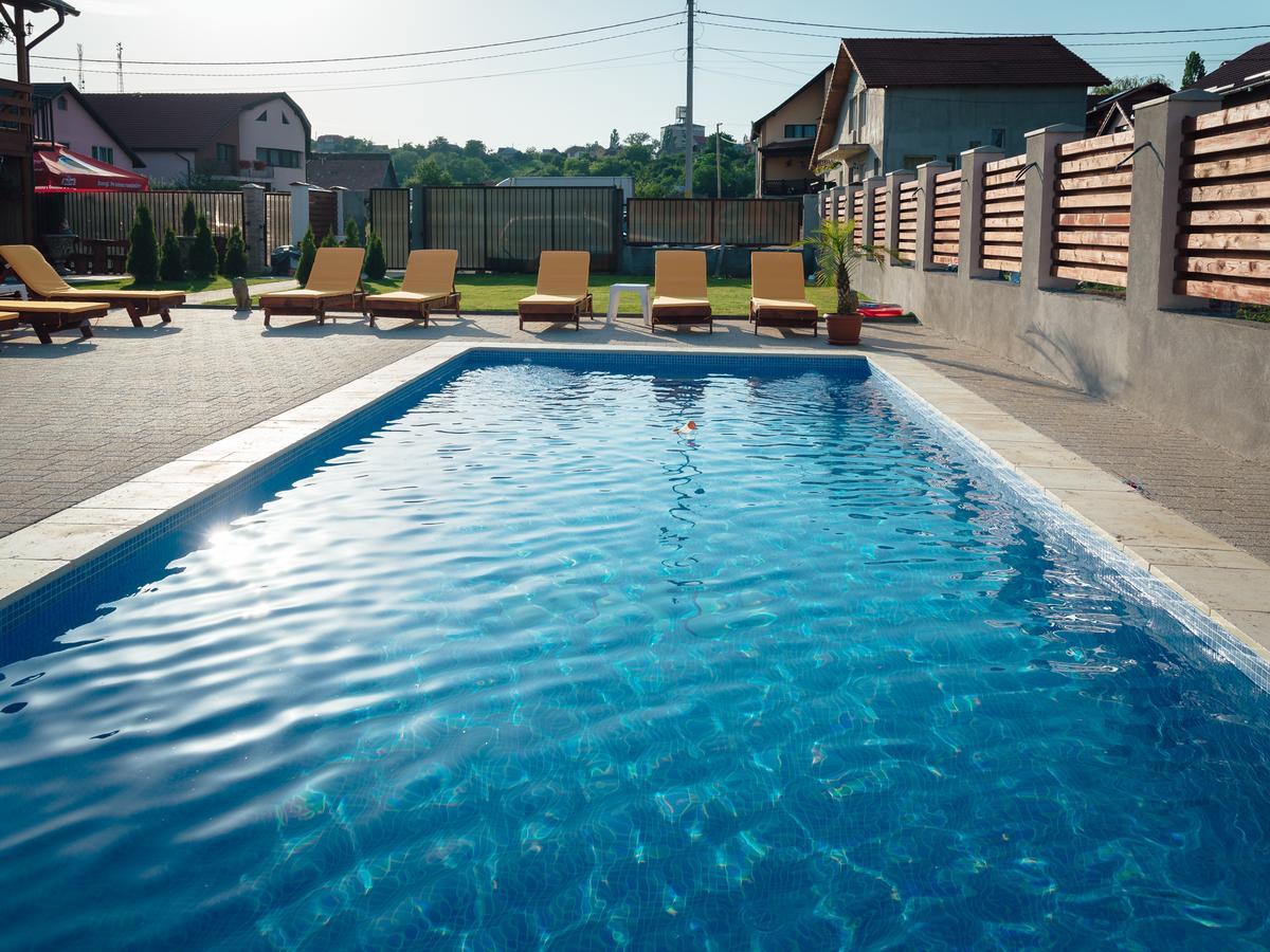 Casa David Turda Hotel Bagian luar foto